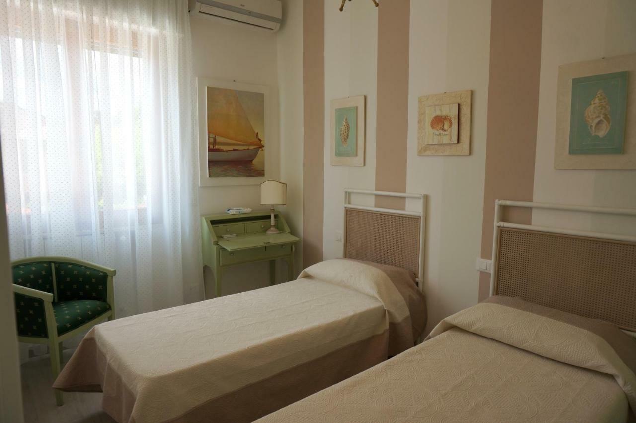פורטה דיי מארמי Villa Alcione מראה חיצוני תמונה